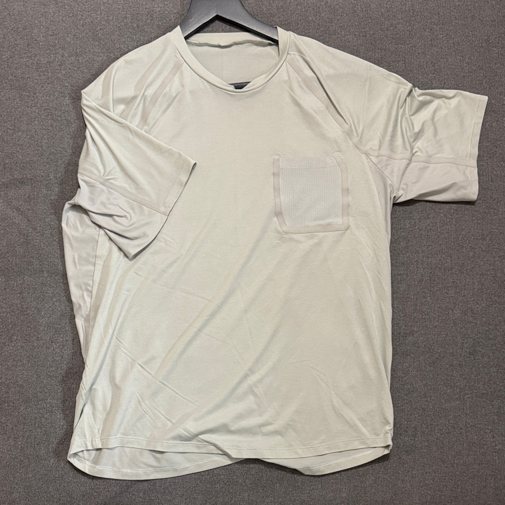 lululemon athletica Men's Light Mint Short Sleeve Tee